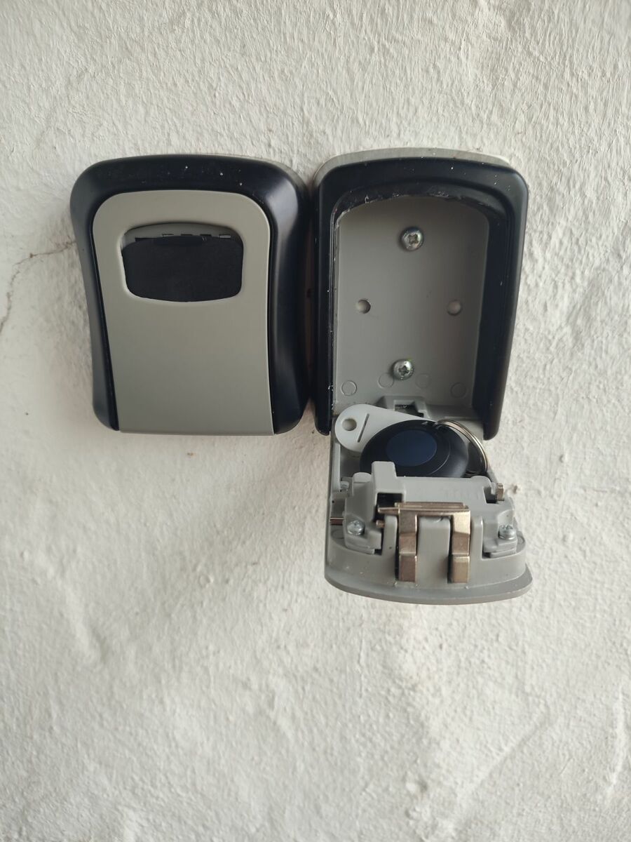 Boîtier badge salle tennis (réservé aux licenciés du club)